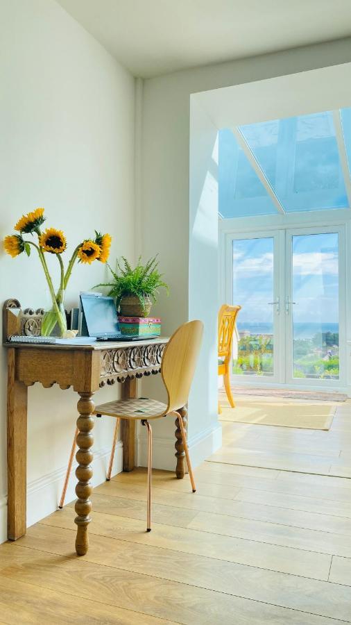 Gordy Hall -Sea Facing Welsh Cottage With Stunning Views Pendine Dış mekan fotoğraf